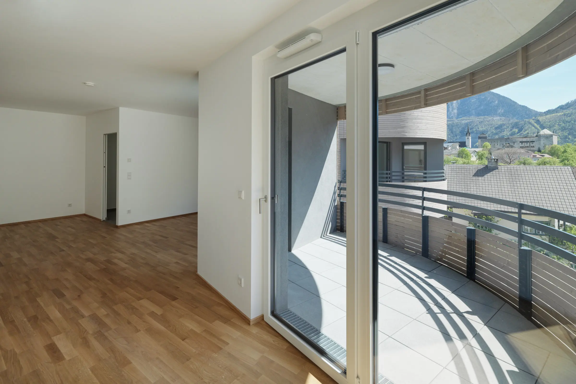 Kein Alt-Text zur Verfügung gestellt.