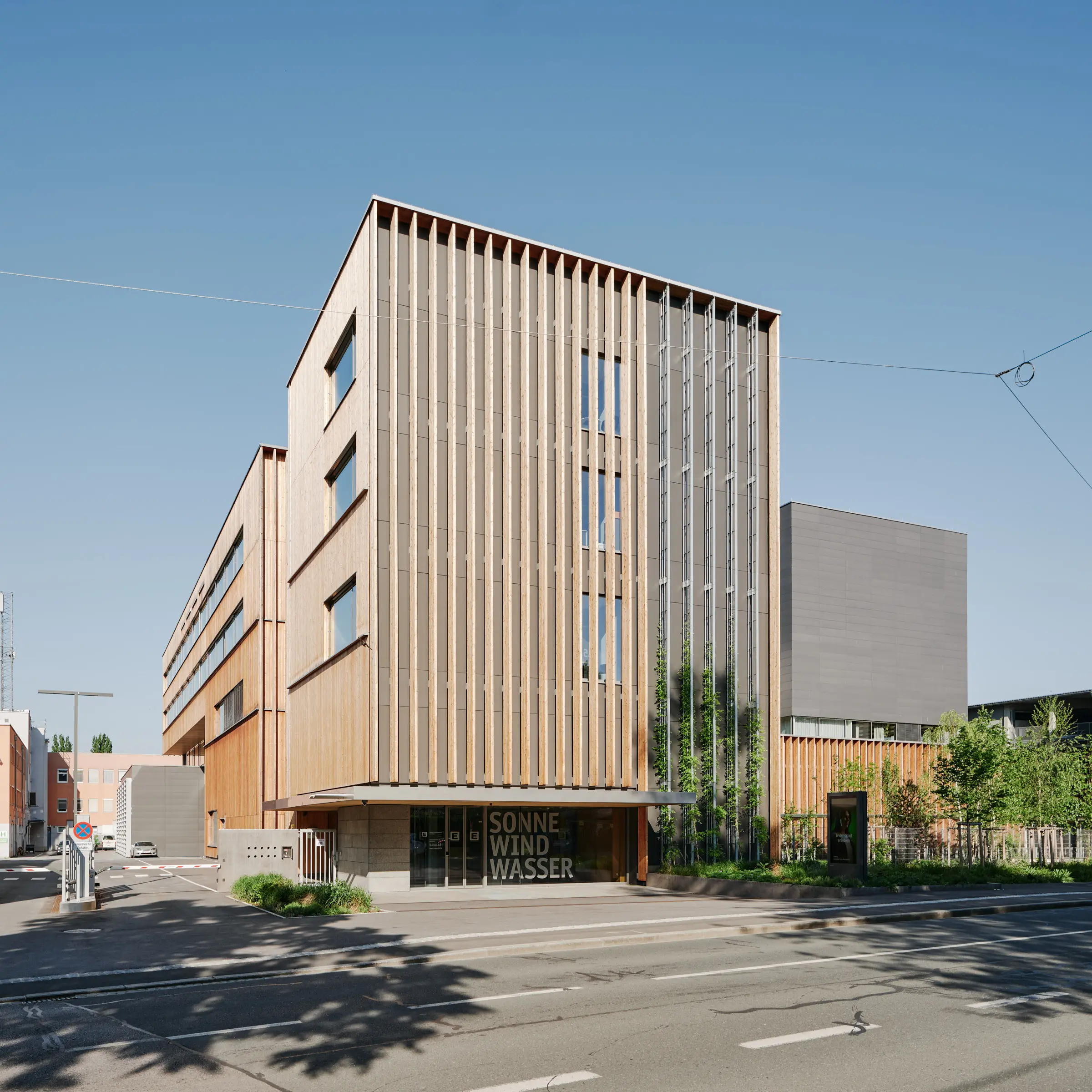 Kein Alt-Text zur Verfügung gestellt.