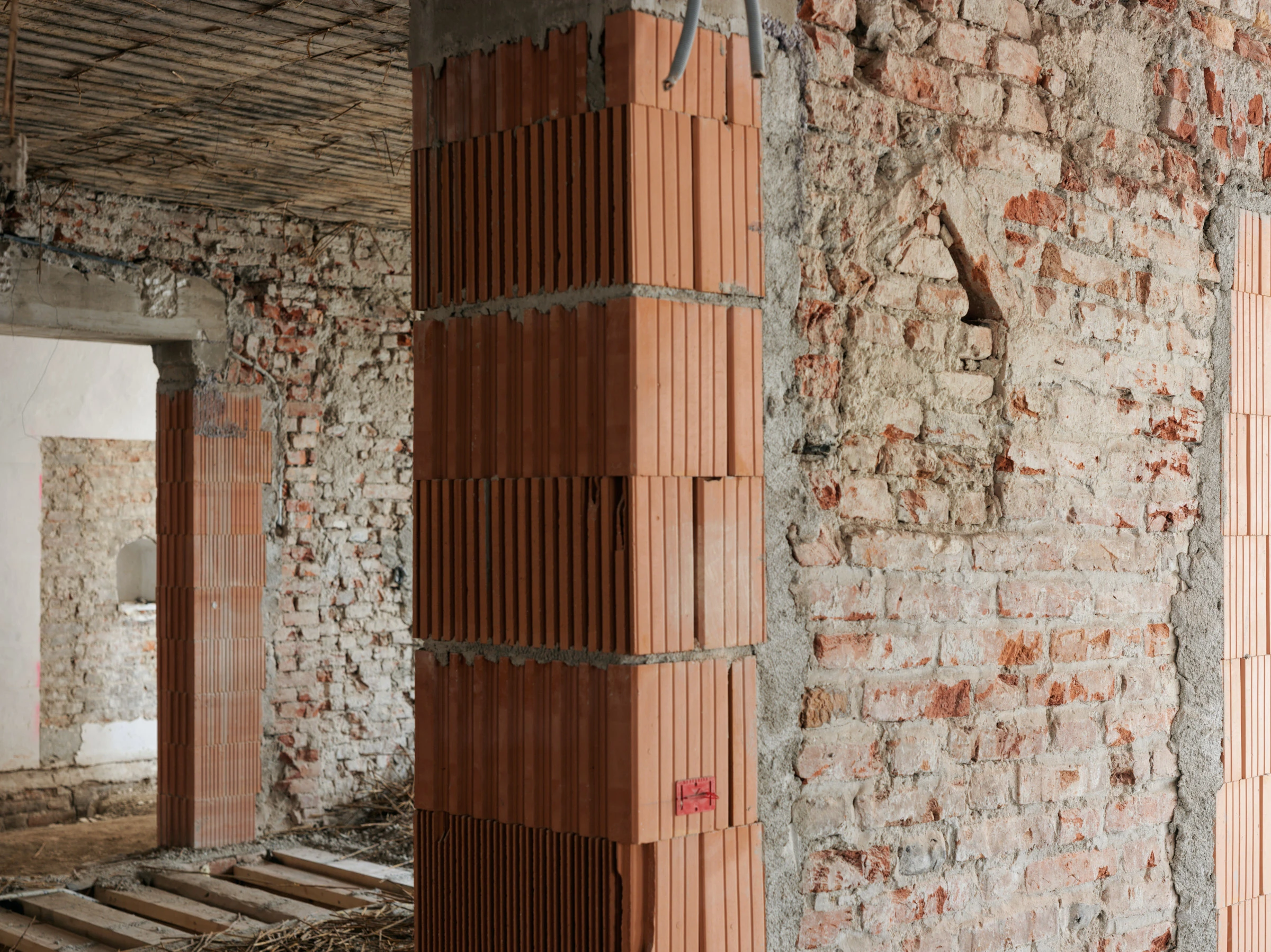 Kein Alt-Text zur Verfügung gestellt.