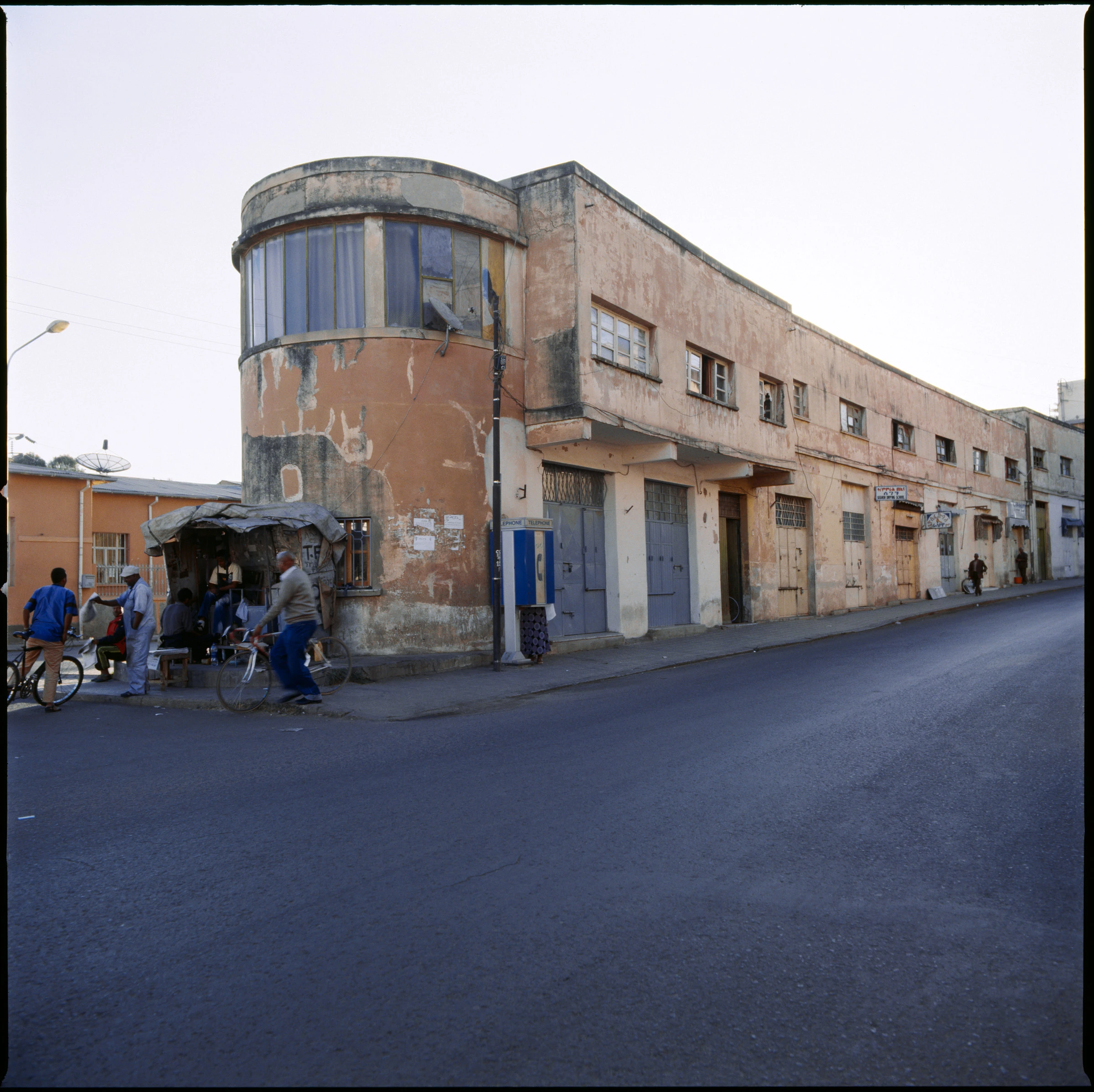 Kein Alt-Text zur Verfügung gestellt.