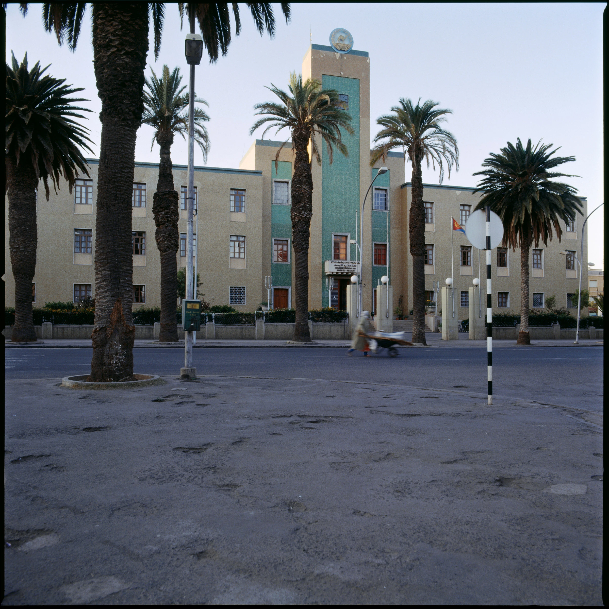 Kein Alt-Text zur Verfügung gestellt.