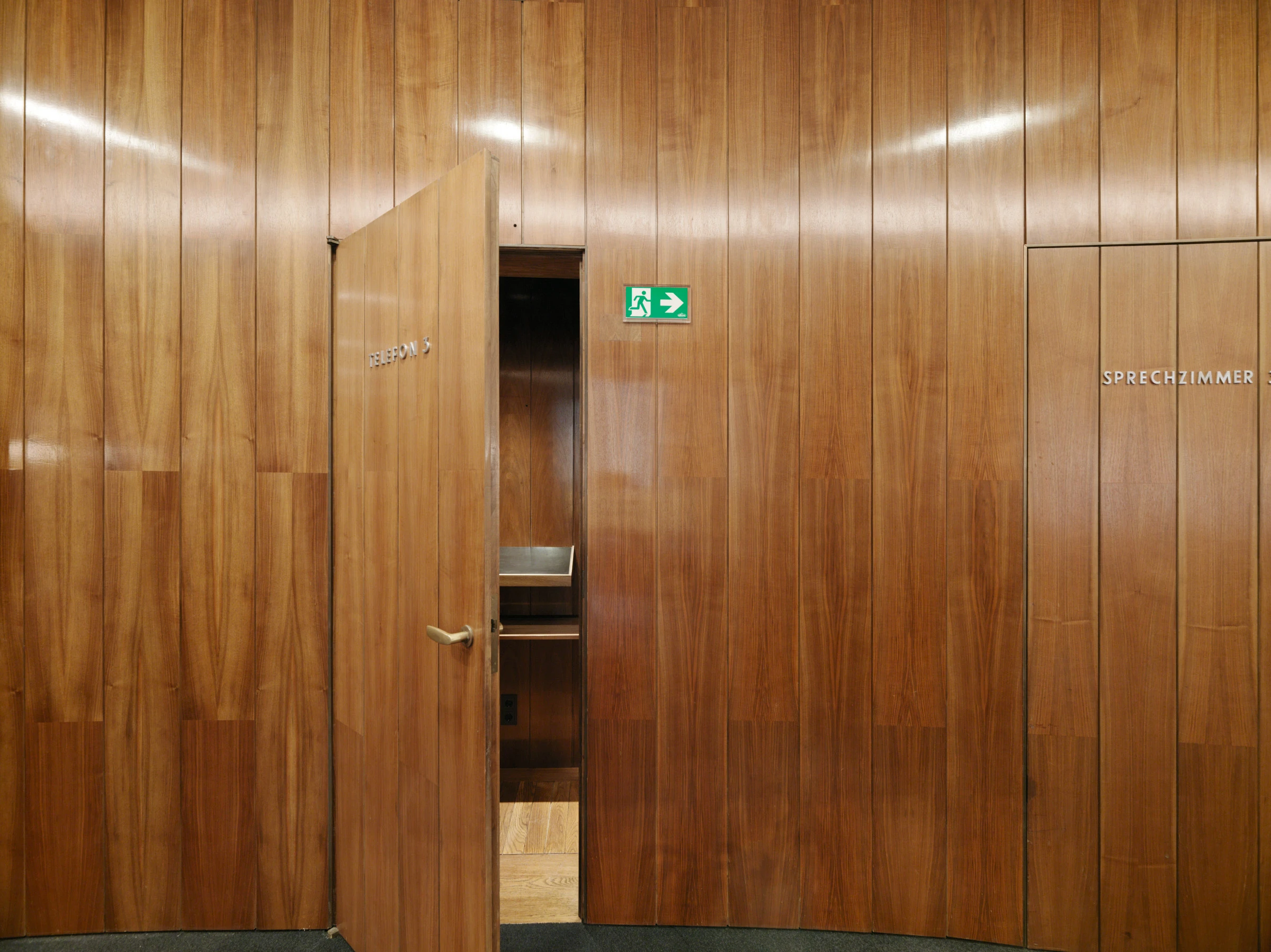 Kein Alt-Text zur Verfügung gestellt.