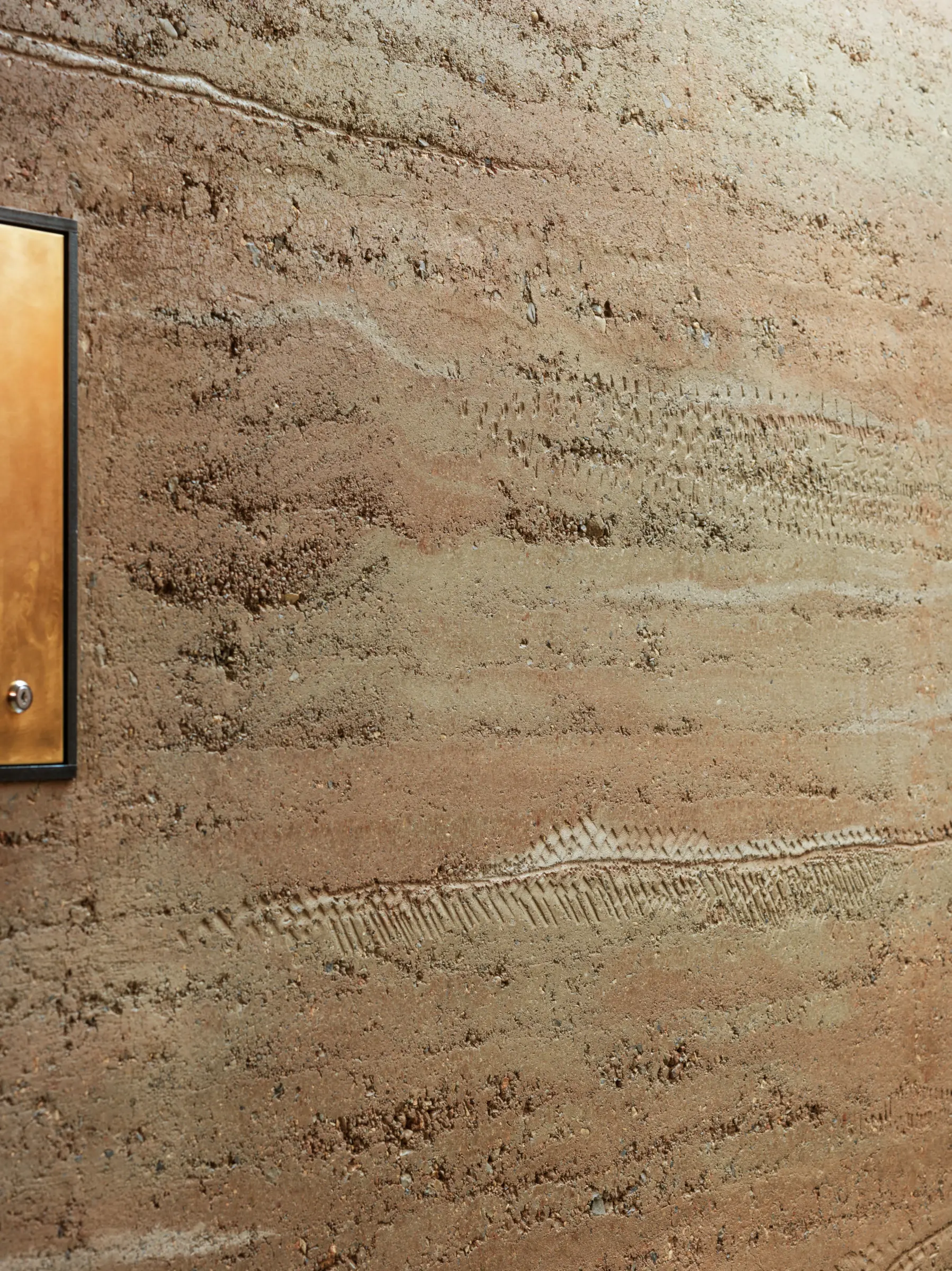 Kein Alt-Text zur Verfügung gestellt.