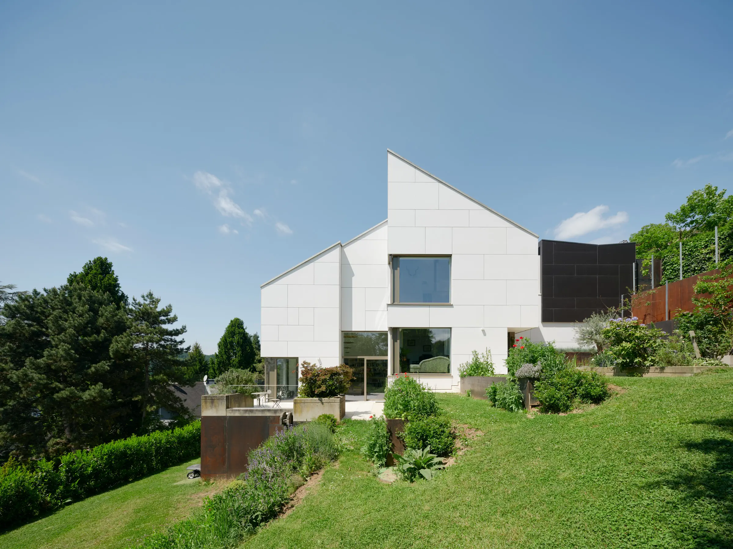 Kein Alt-Text zur Verfügung gestellt.