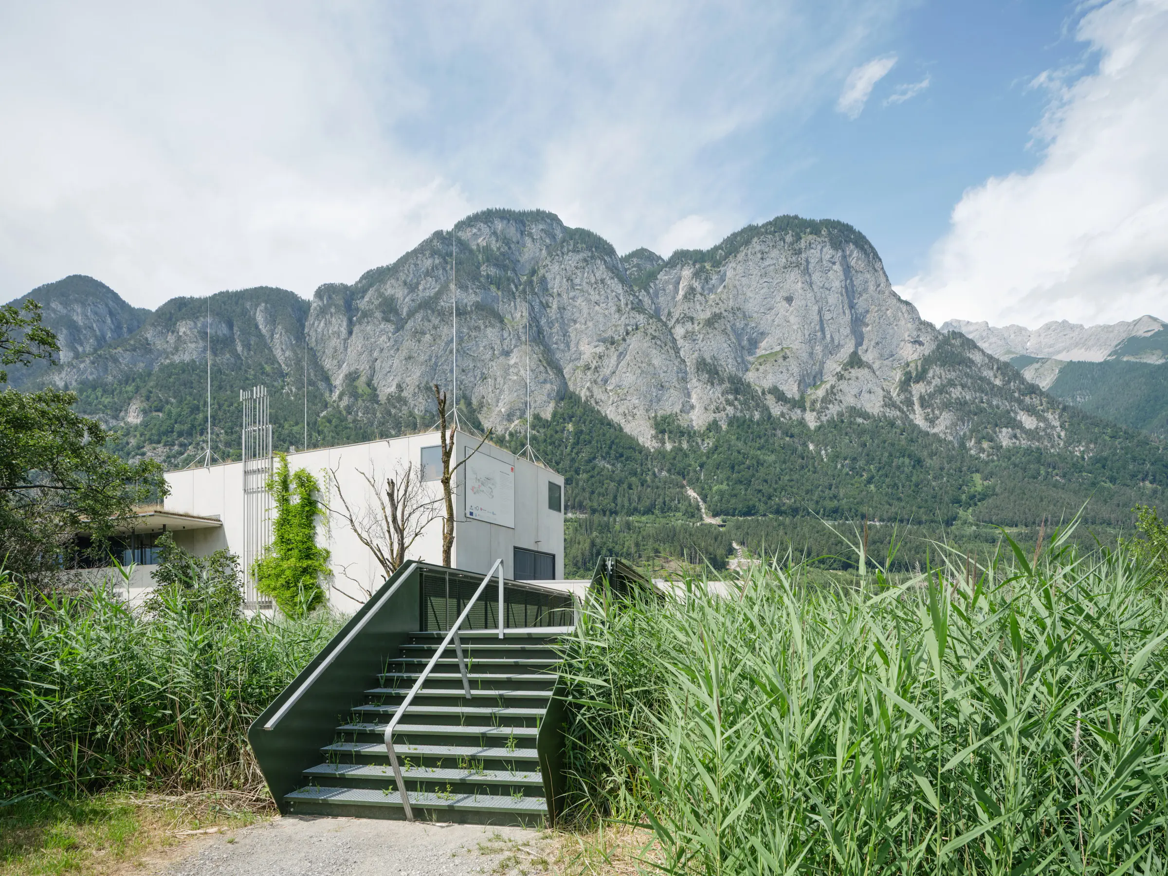Kein Alt-Text zur Verfügung gestellt.