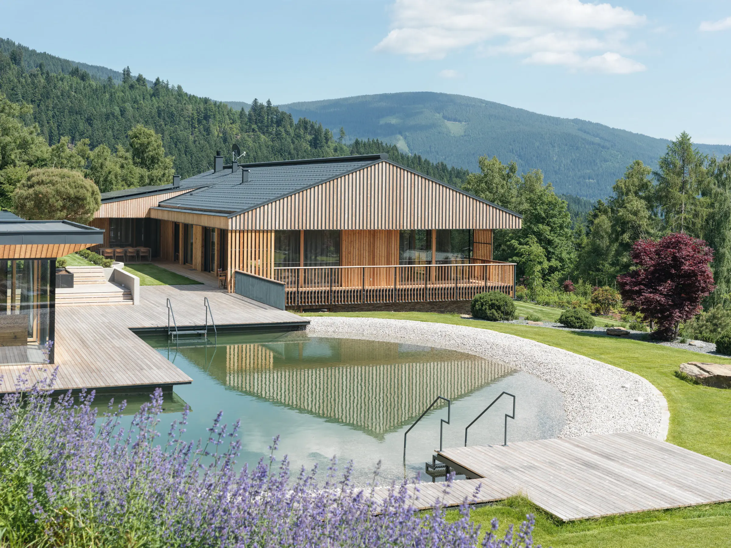 Kein Alt-Text zur Verfügung gestellt.