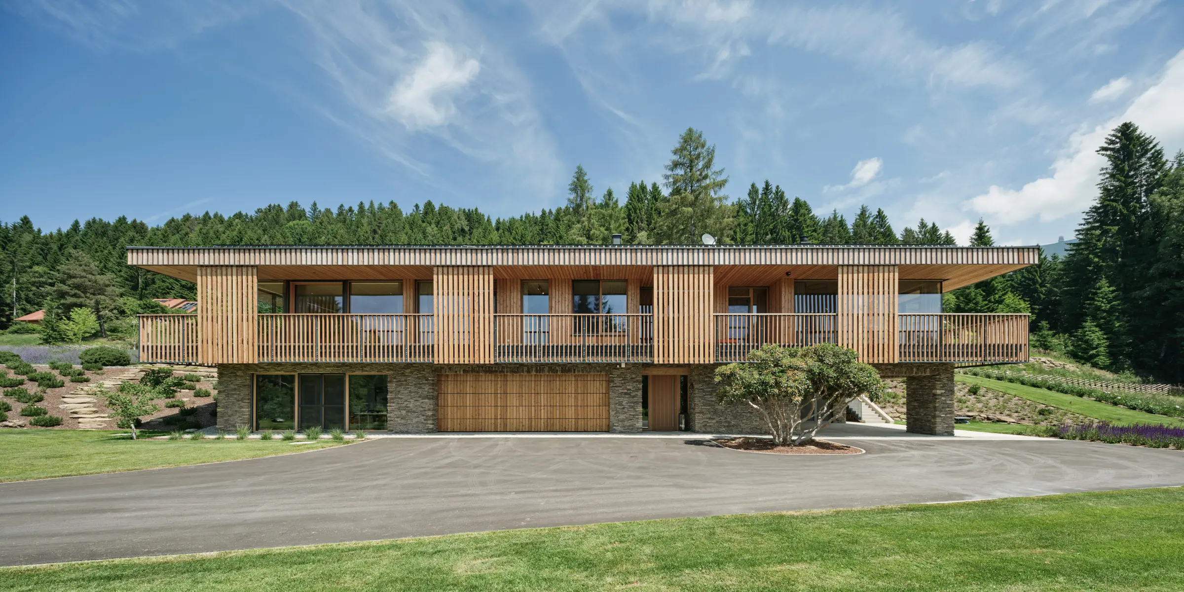 Kein Alt-Text zur Verfügung gestellt.