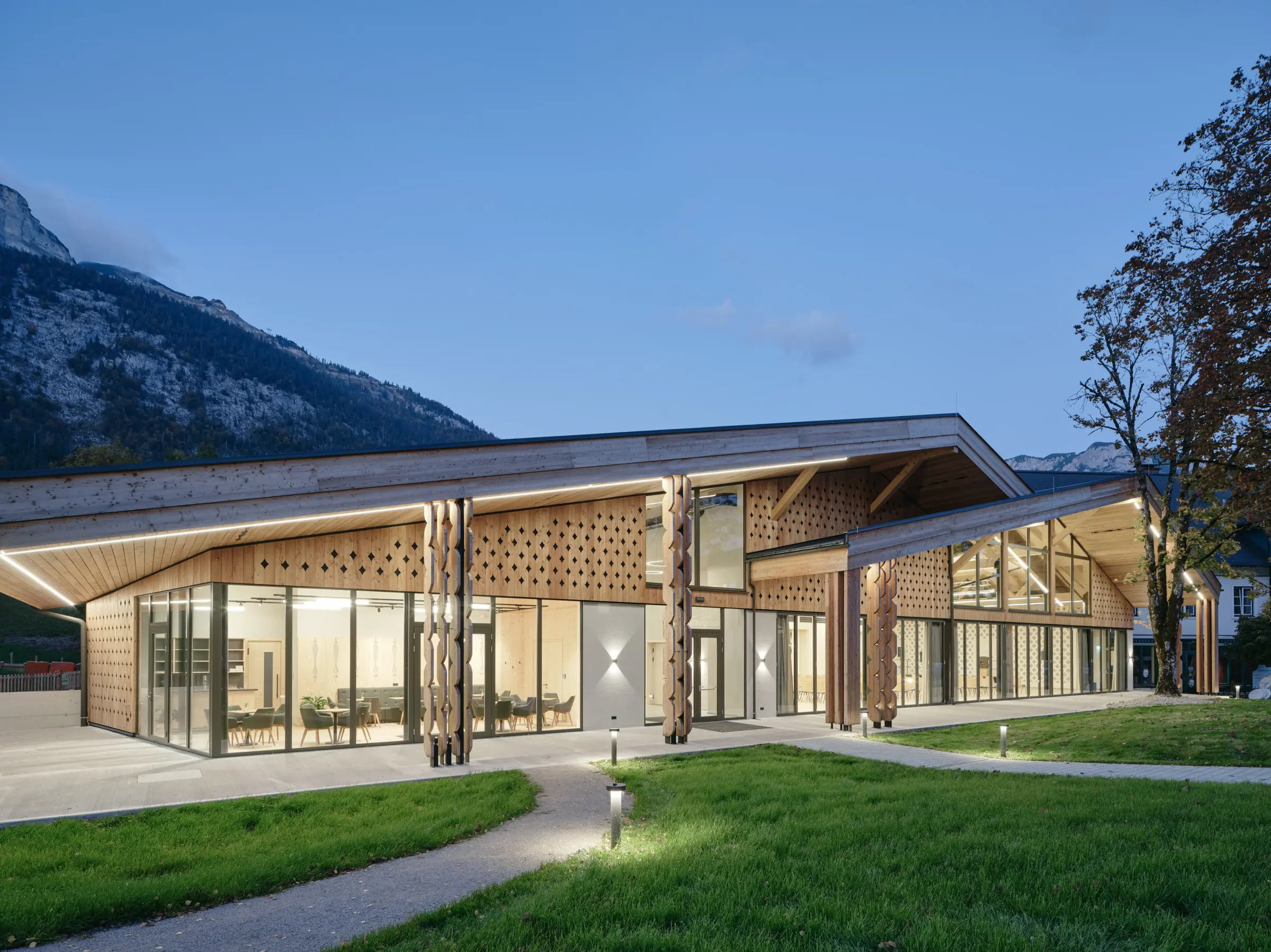 Kein Alt-Text zur Verfügung gestellt.