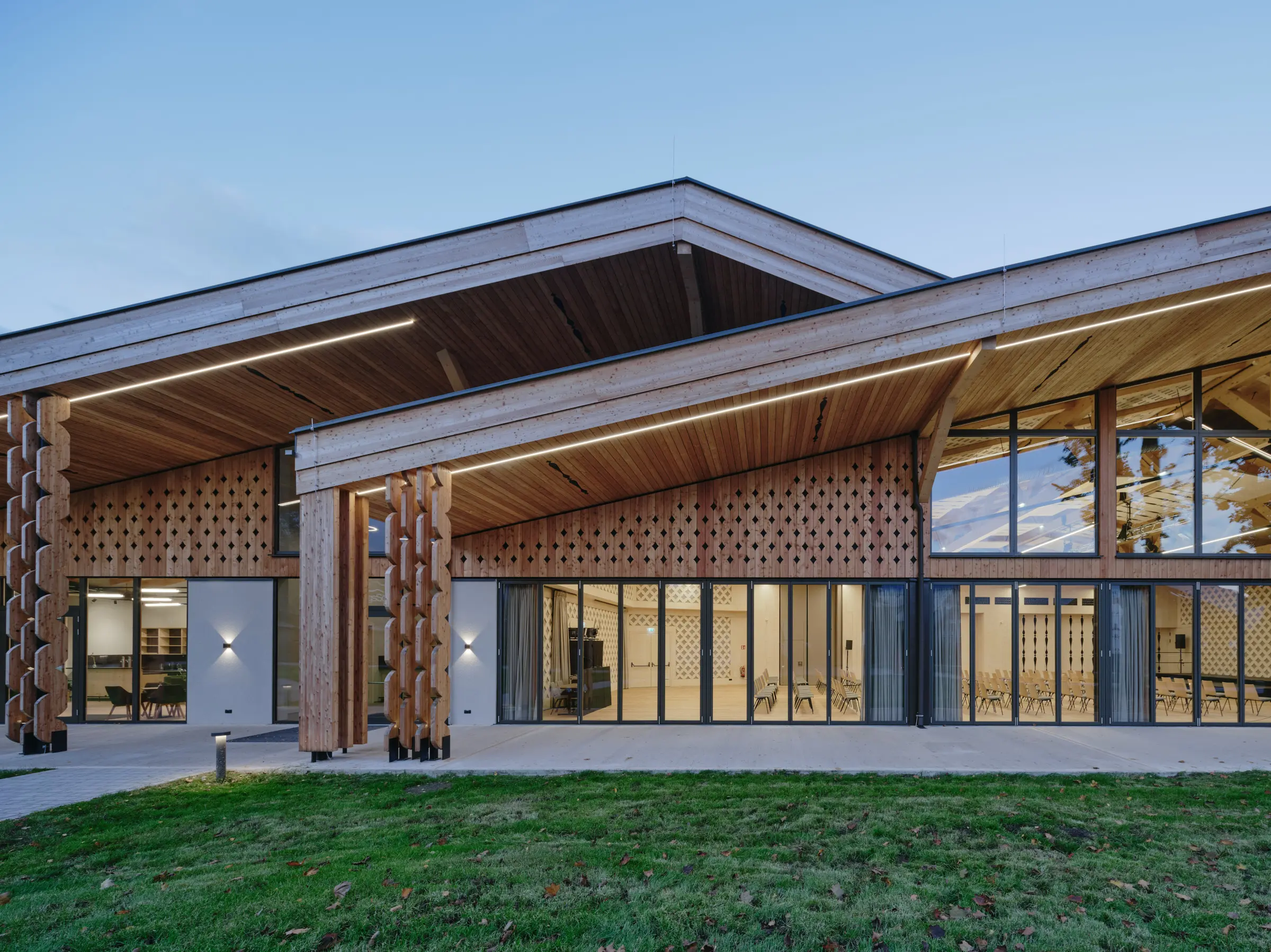 Kein Alt-Text zur Verfügung gestellt.