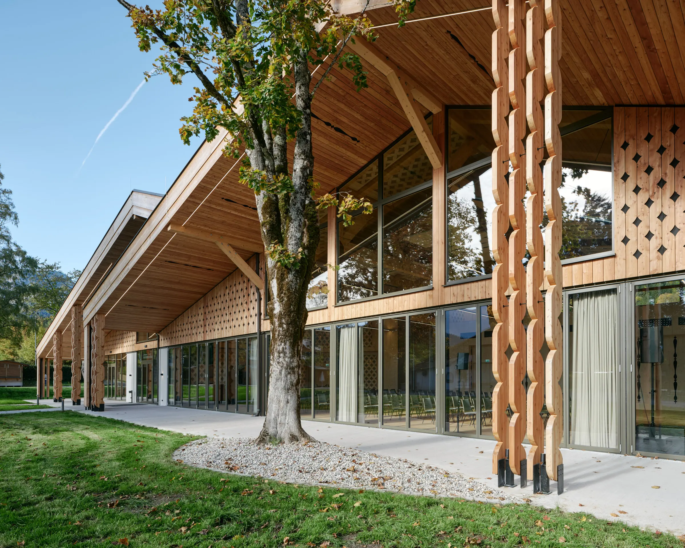 Kein Alt-Text zur Verfügung gestellt.