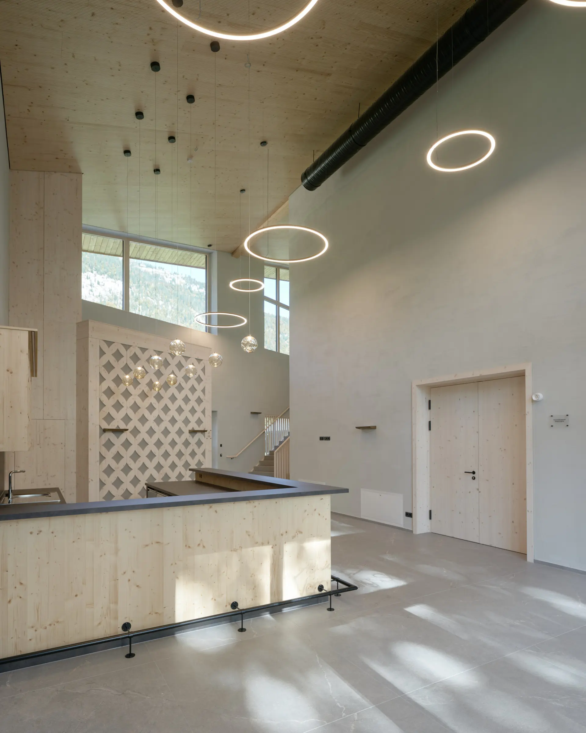 Kein Alt-Text zur Verfügung gestellt.