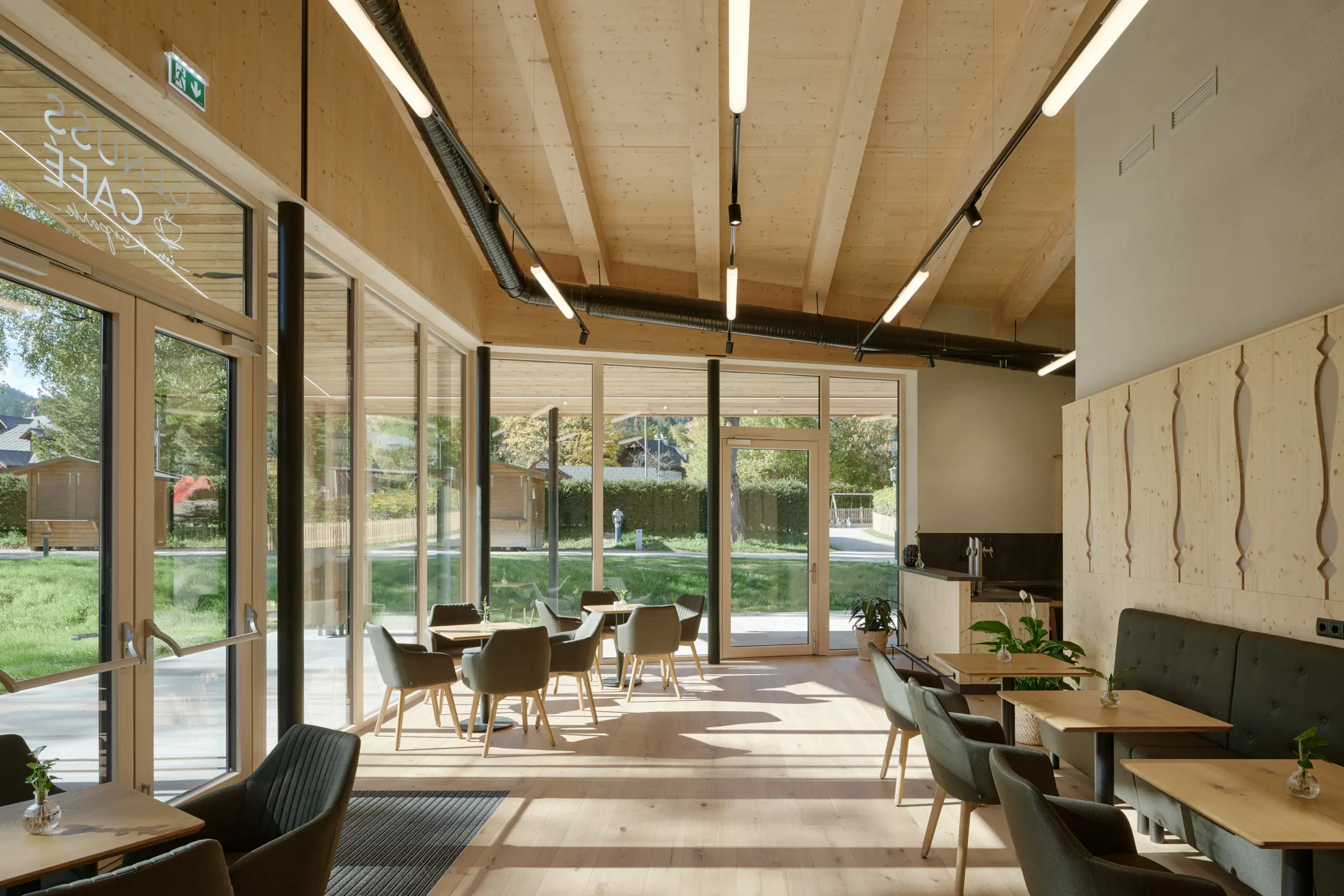 Kein Alt-Text zur Verfügung gestellt.