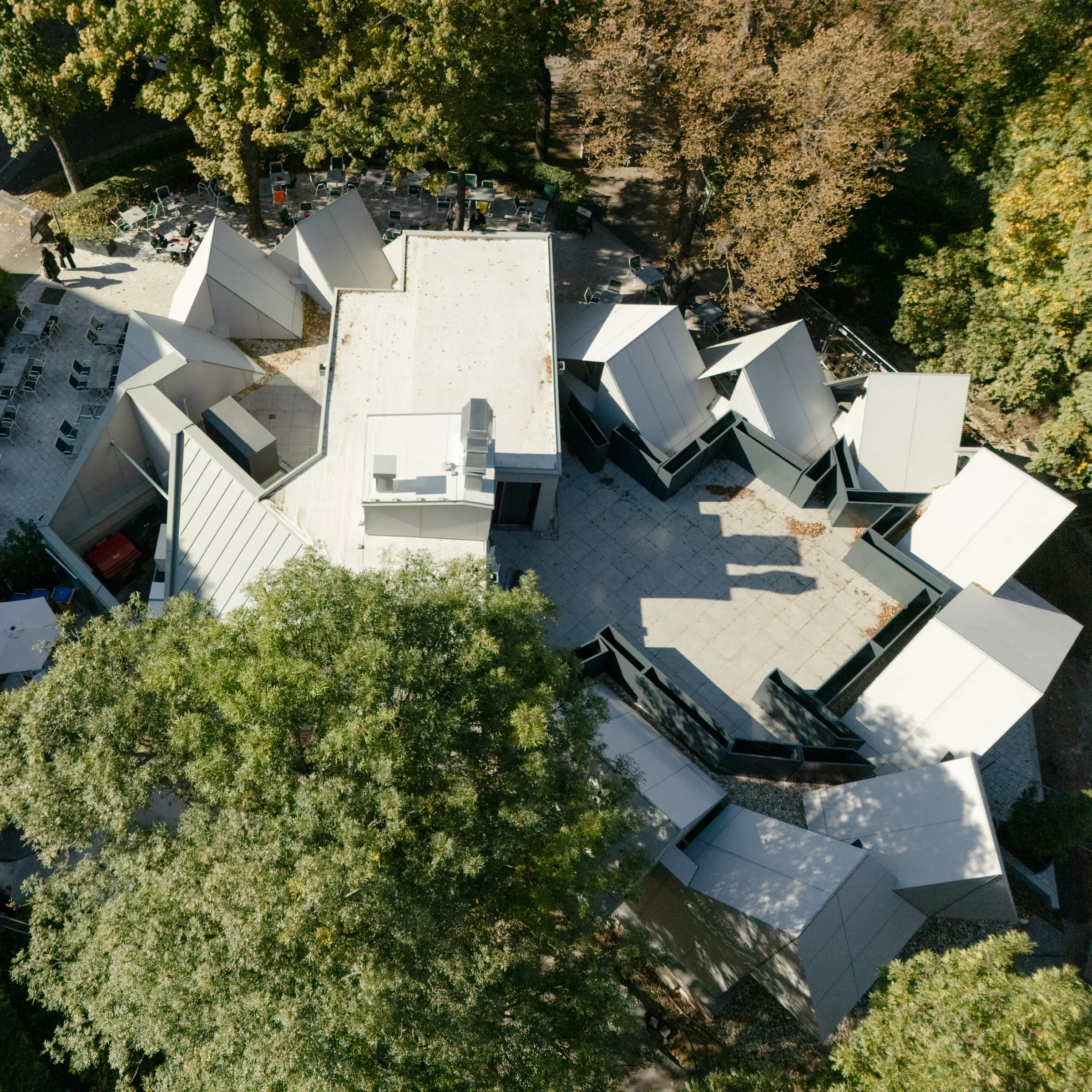 Kein Alt-Text zur Verfügung gestellt.